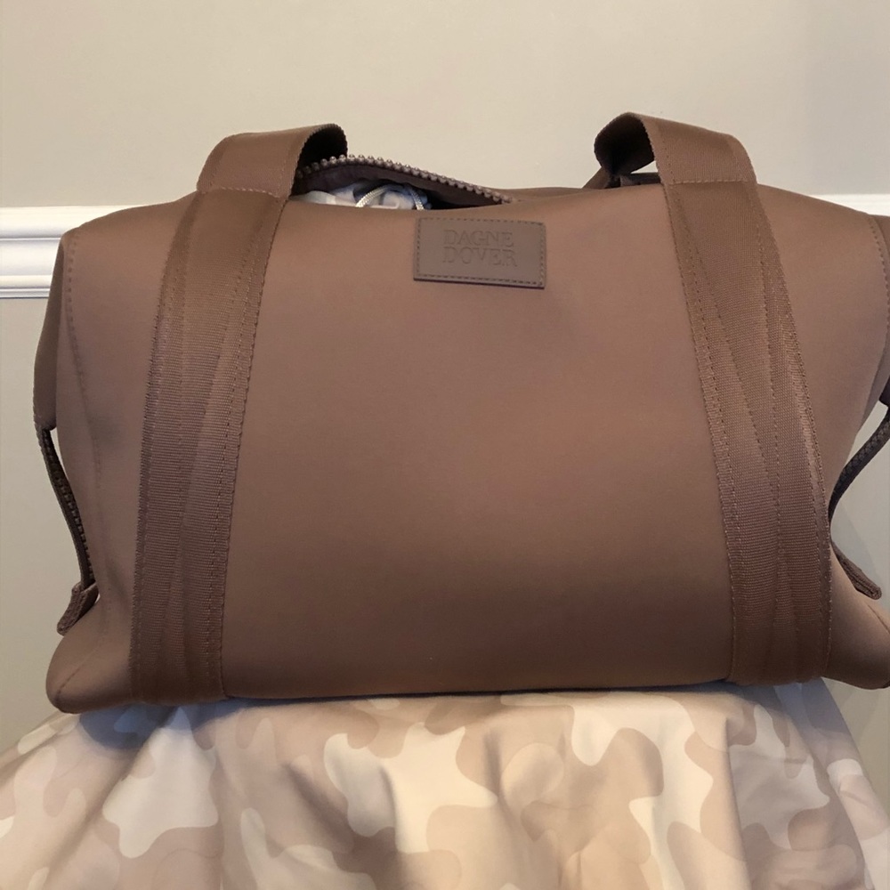 Dagne Dover Large Landon in Dune